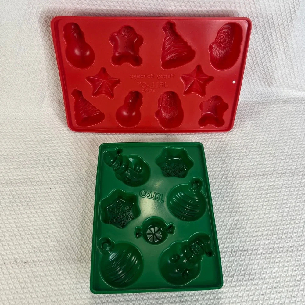 Jell-O Jigglers Christmas‎ Holiday Gelatin Molds Trays Red Green SantaSet of 2